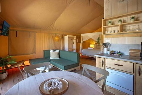 Luxury Beach Tent Living