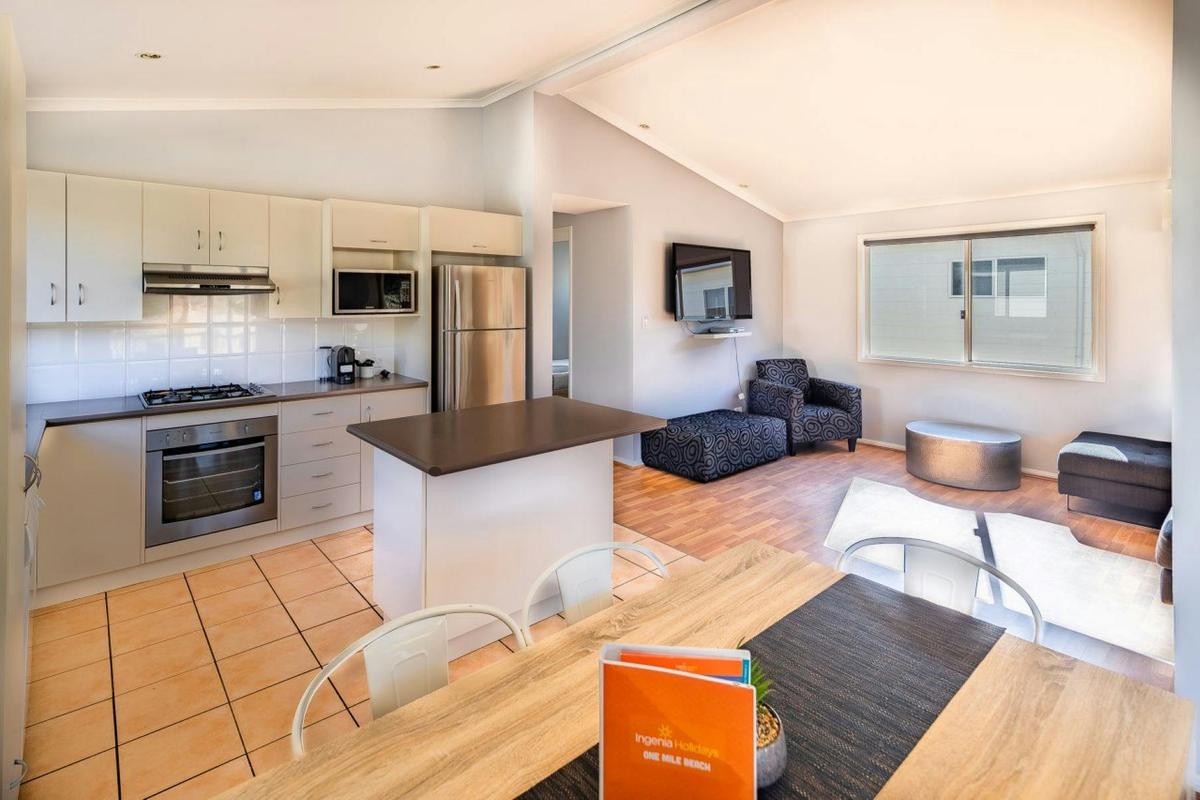 3 Bedroom Villa Living