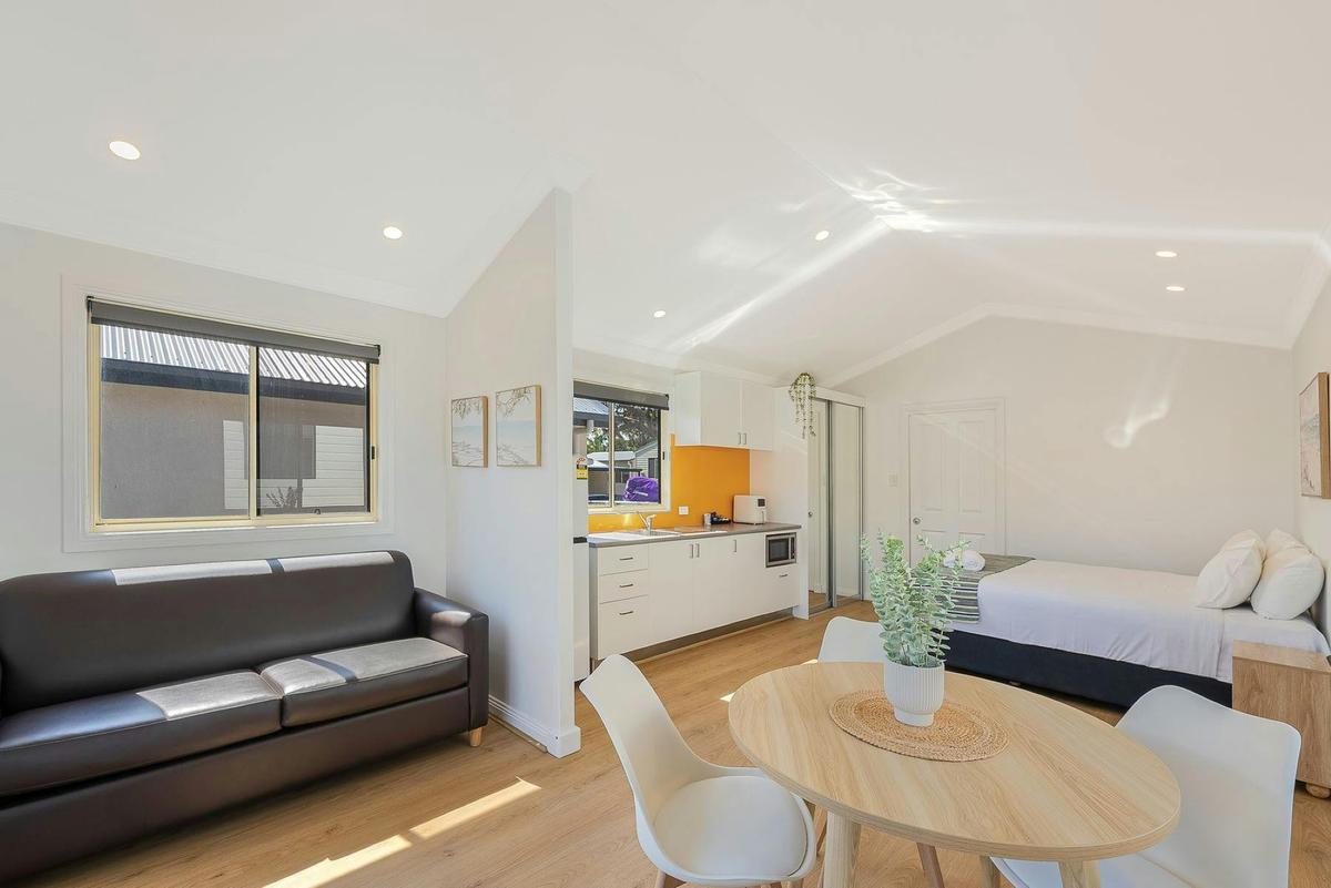 Studio Cabin