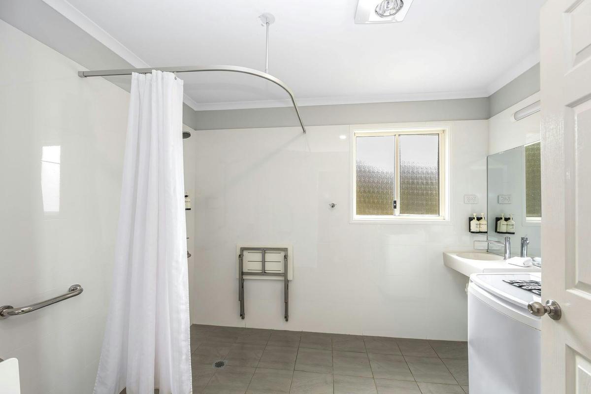 3 Bedroom Family Villa Bathroom