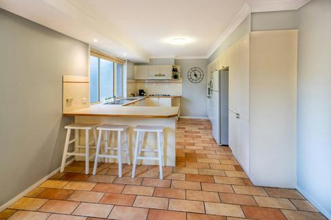 Holiday House Kitchen