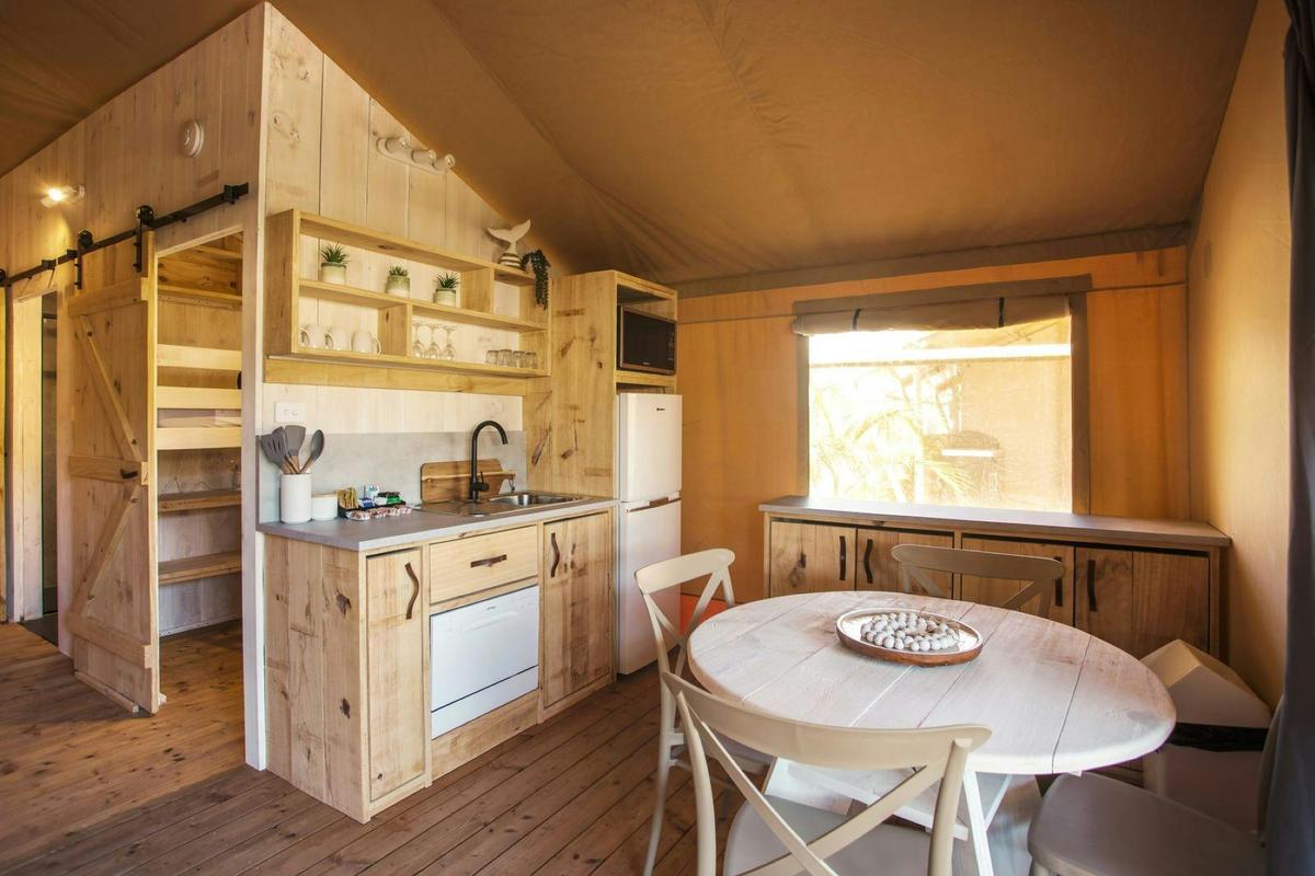 Luxury Beach Tent Dining