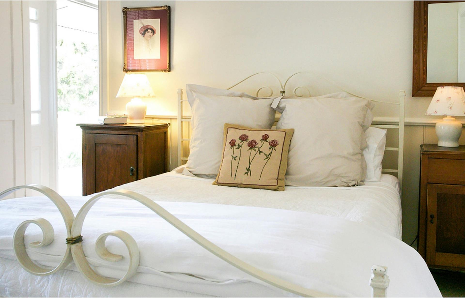 Lillians on Lovedale