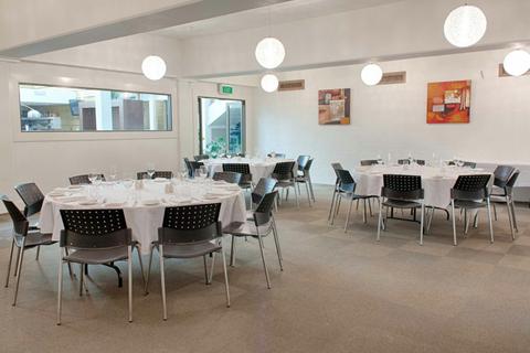 Mantra Pavilion Hotel Wagga
