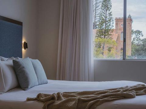 Queen Room with Balcony