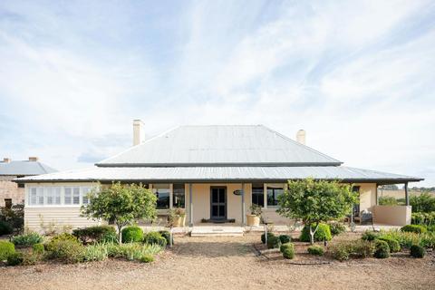 Lawsons Estate on Macquarie Farm