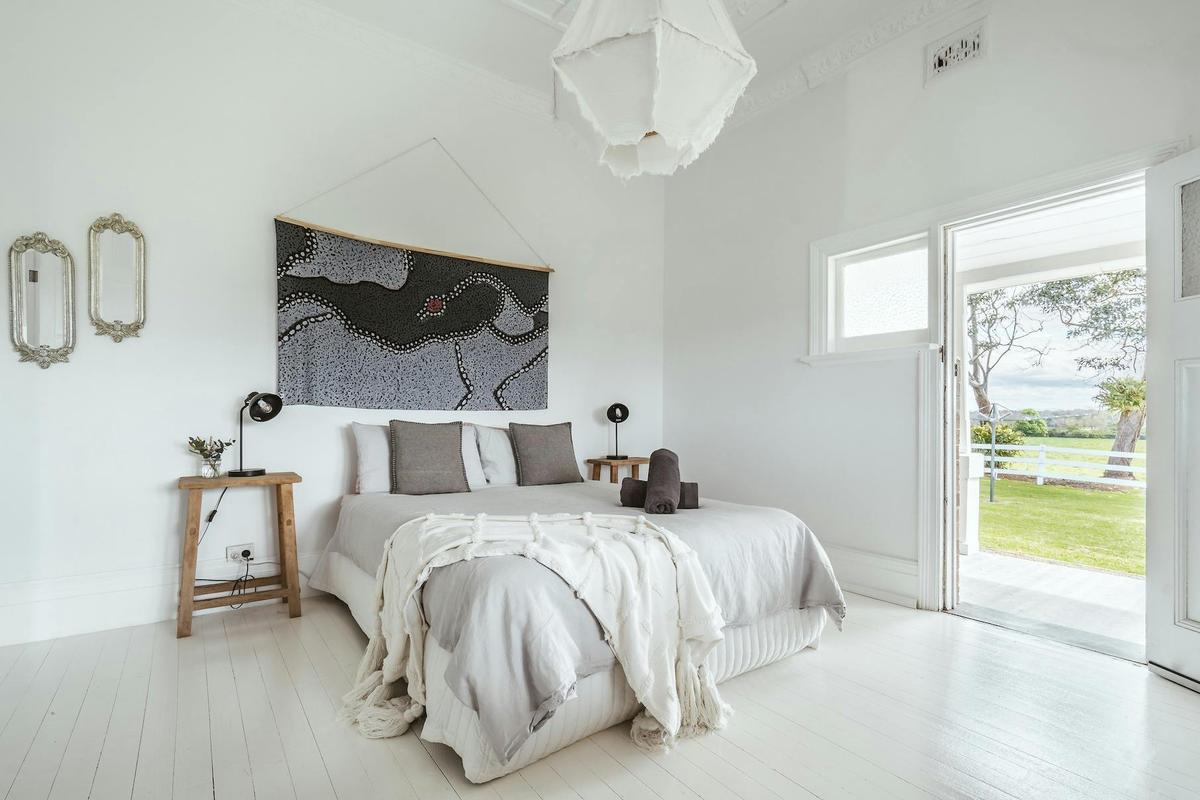 Mayfield farm luxury farmhouse with heated pool