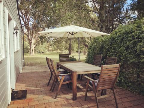 Hunter Valley family owned winery self-contained cottages