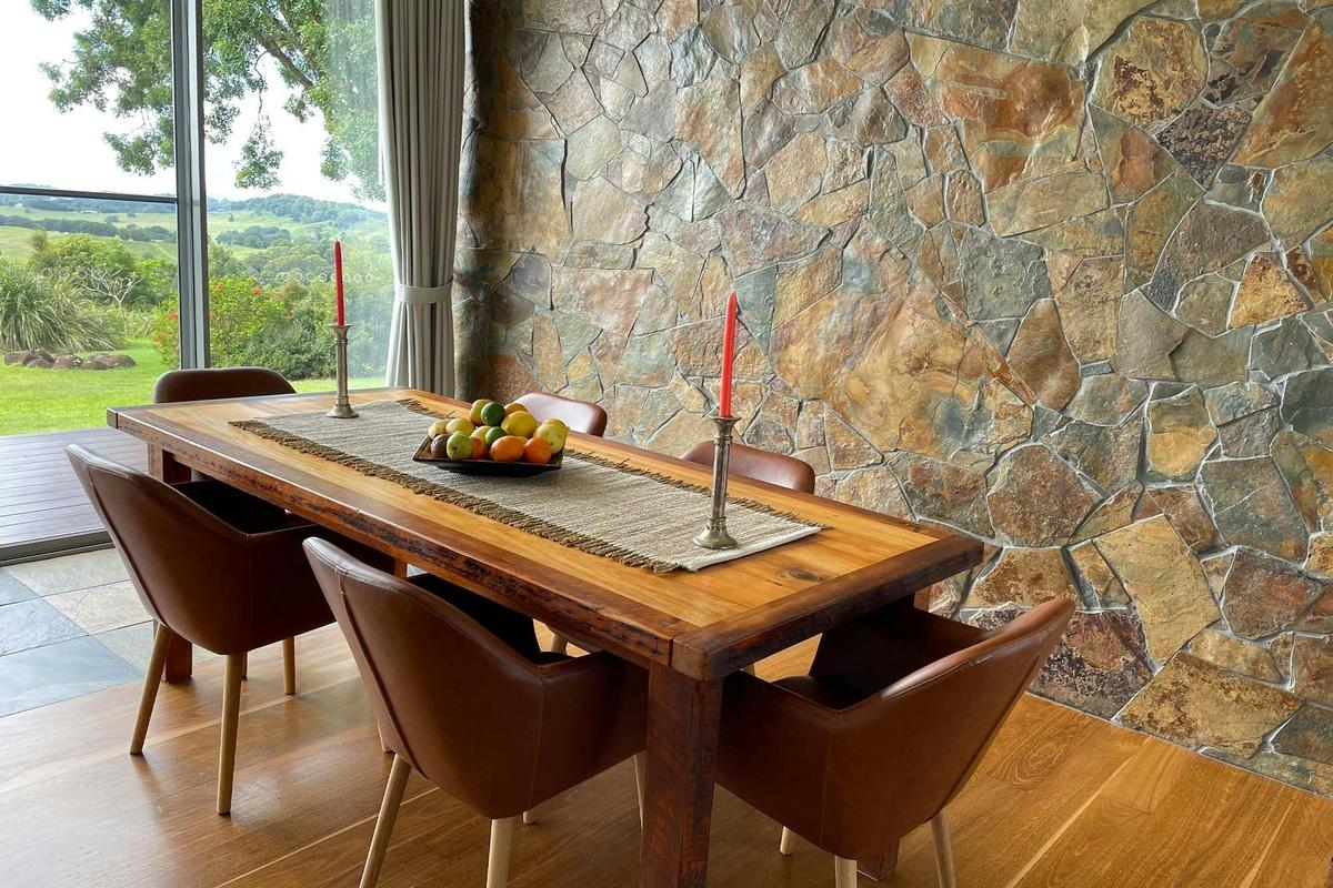 Jali Burugar - Byron Bay - Dining Room