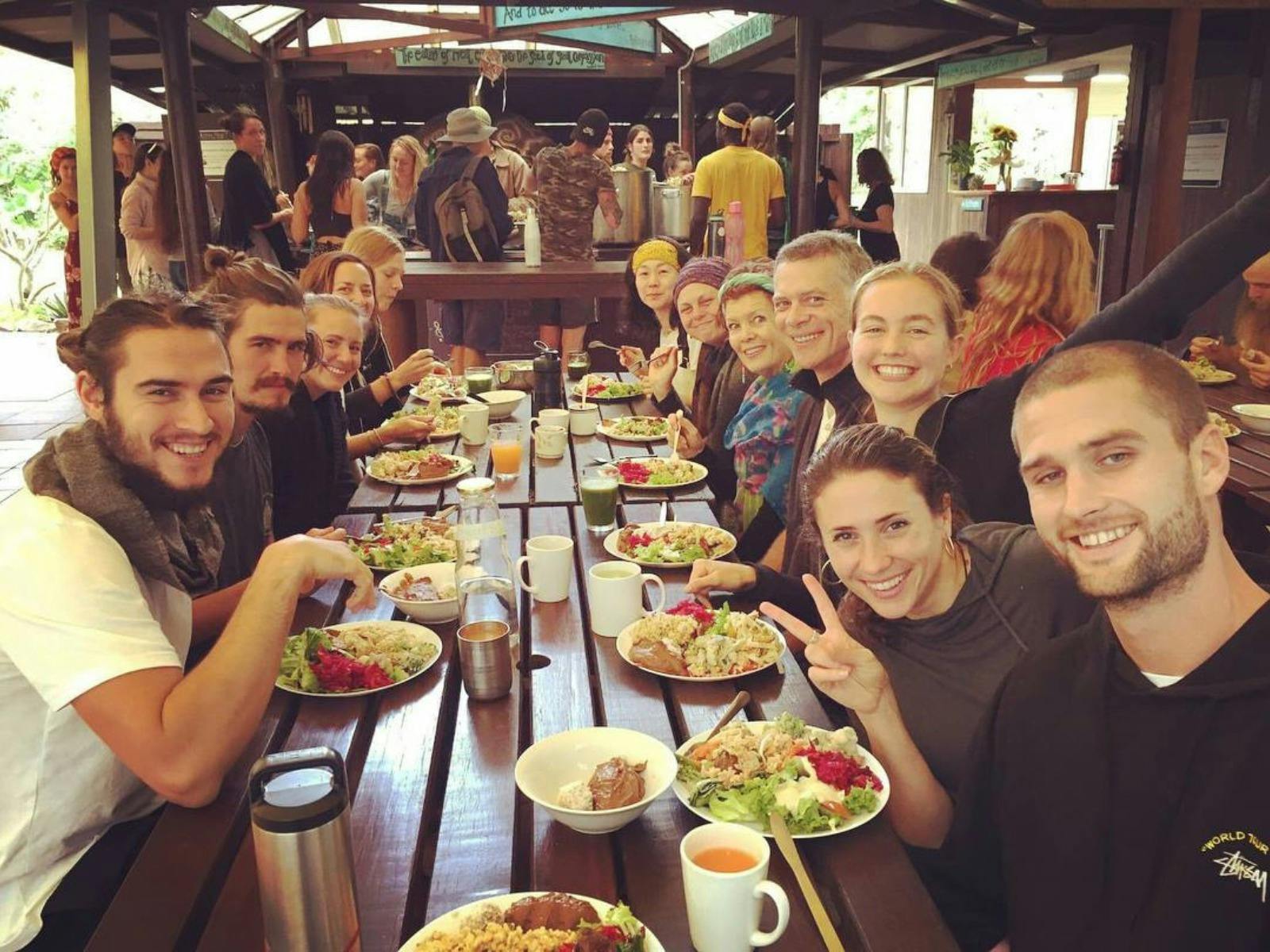 Enjoy 3 delicious vegetarian meals per day, included in your stay. All tastes better in community!