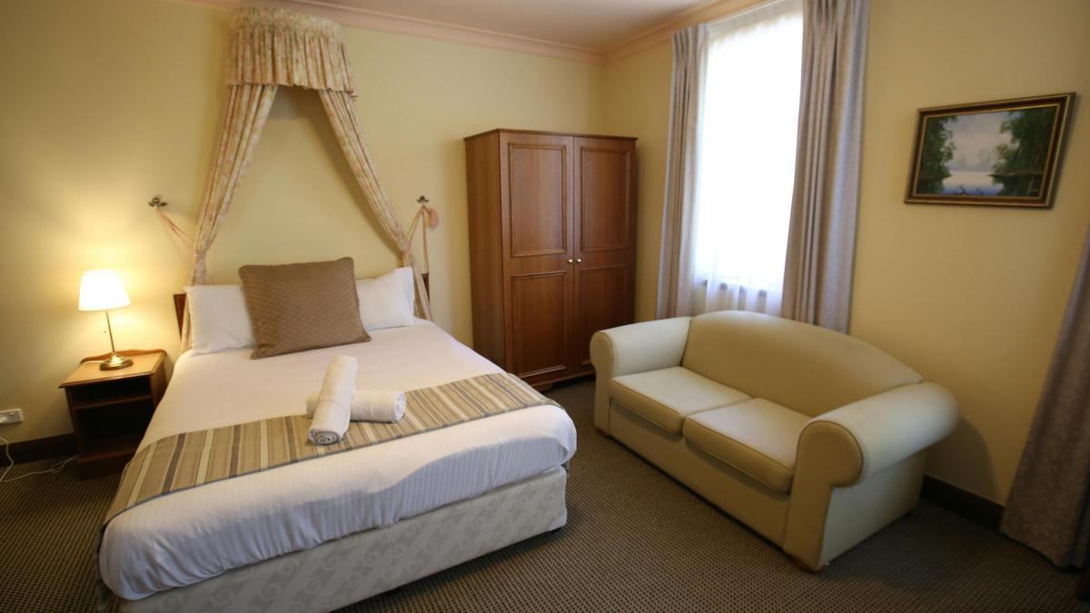 Superior Queen Room
