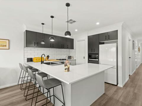 Libbity's at the Point