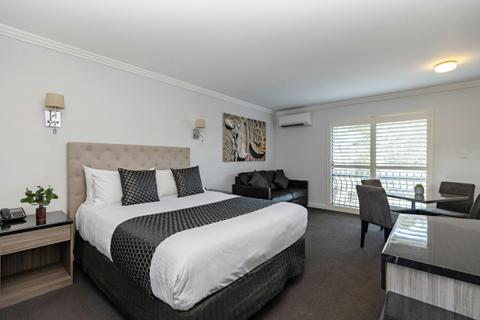 2 Bedroom Family Suite