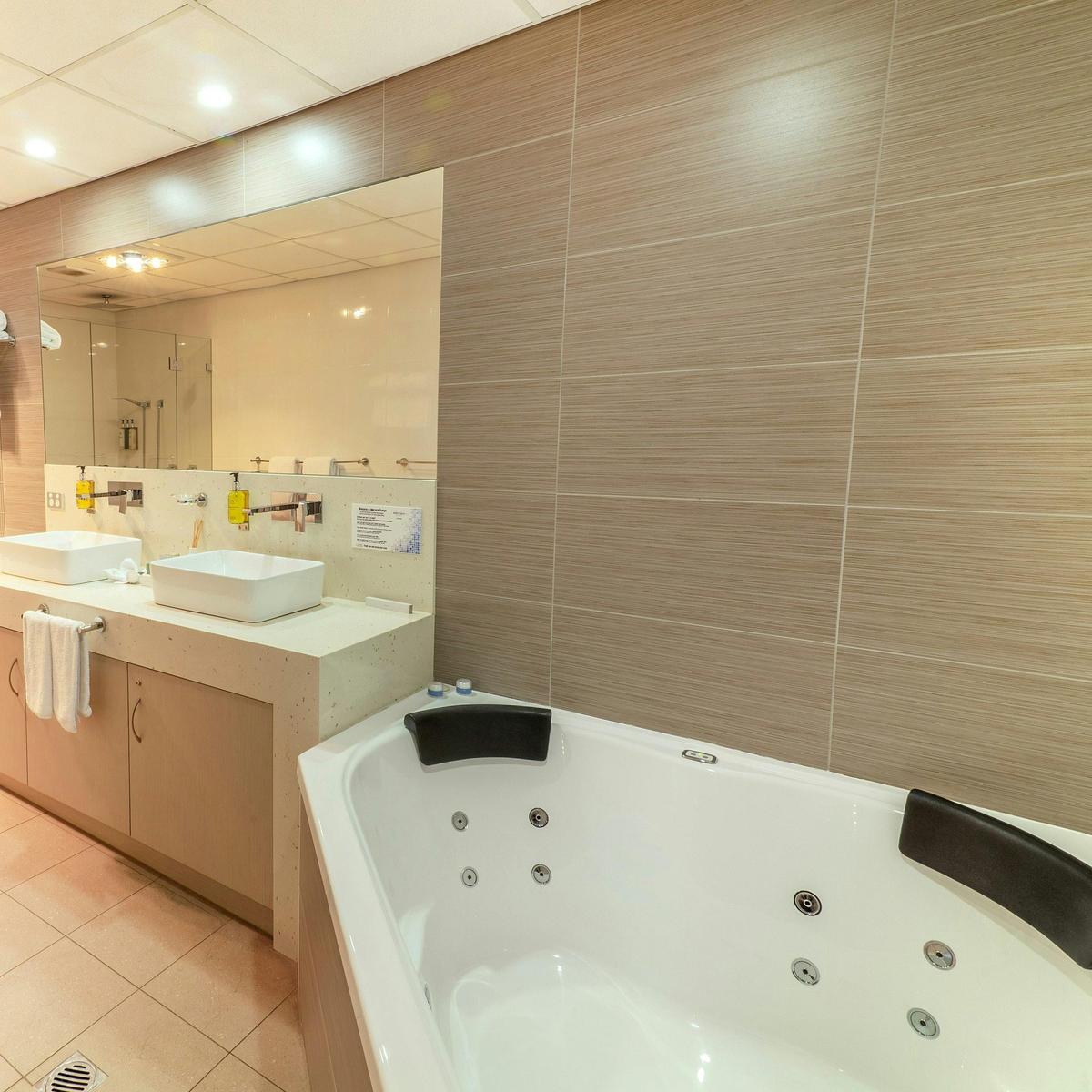 Spa Bath