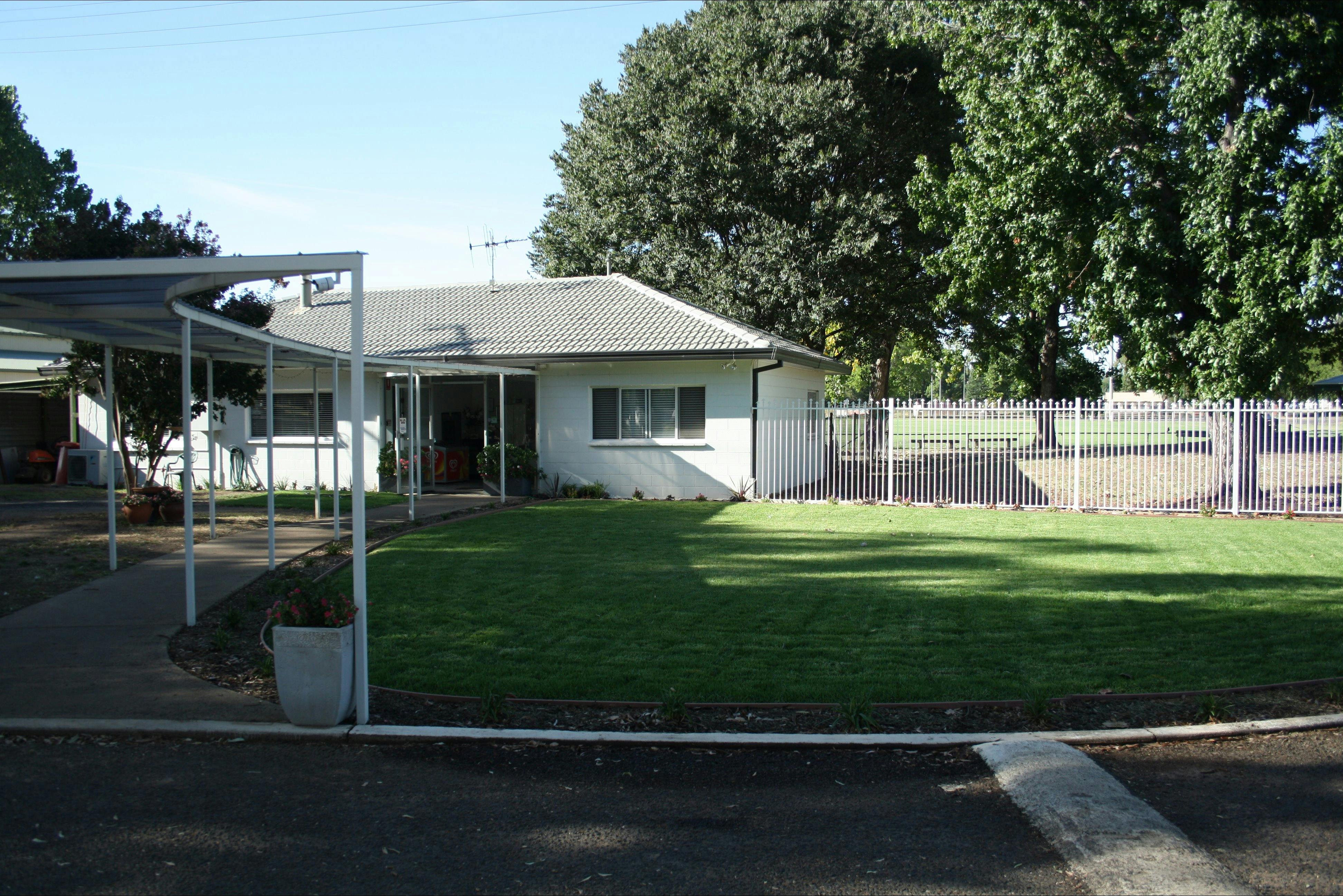 John Oxley Caravan Park