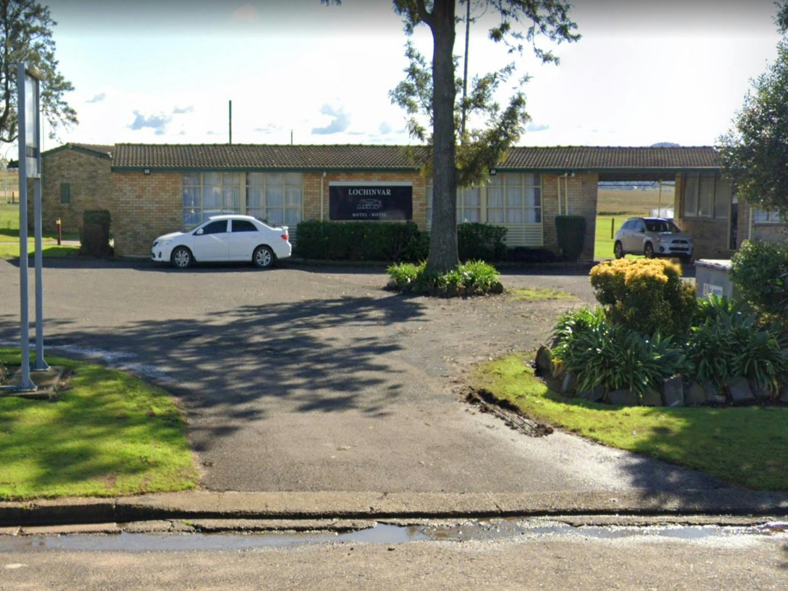 Lochinvar Hotel Motel