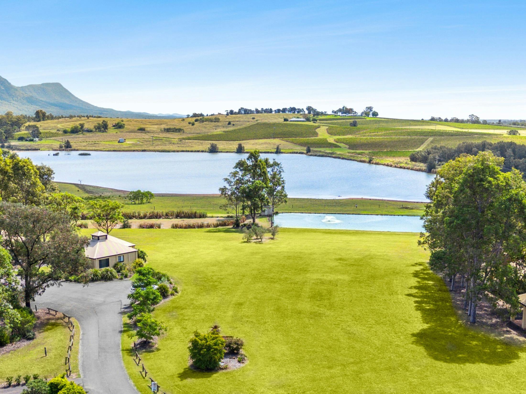 Soak in the beauty of the Hunter Valley