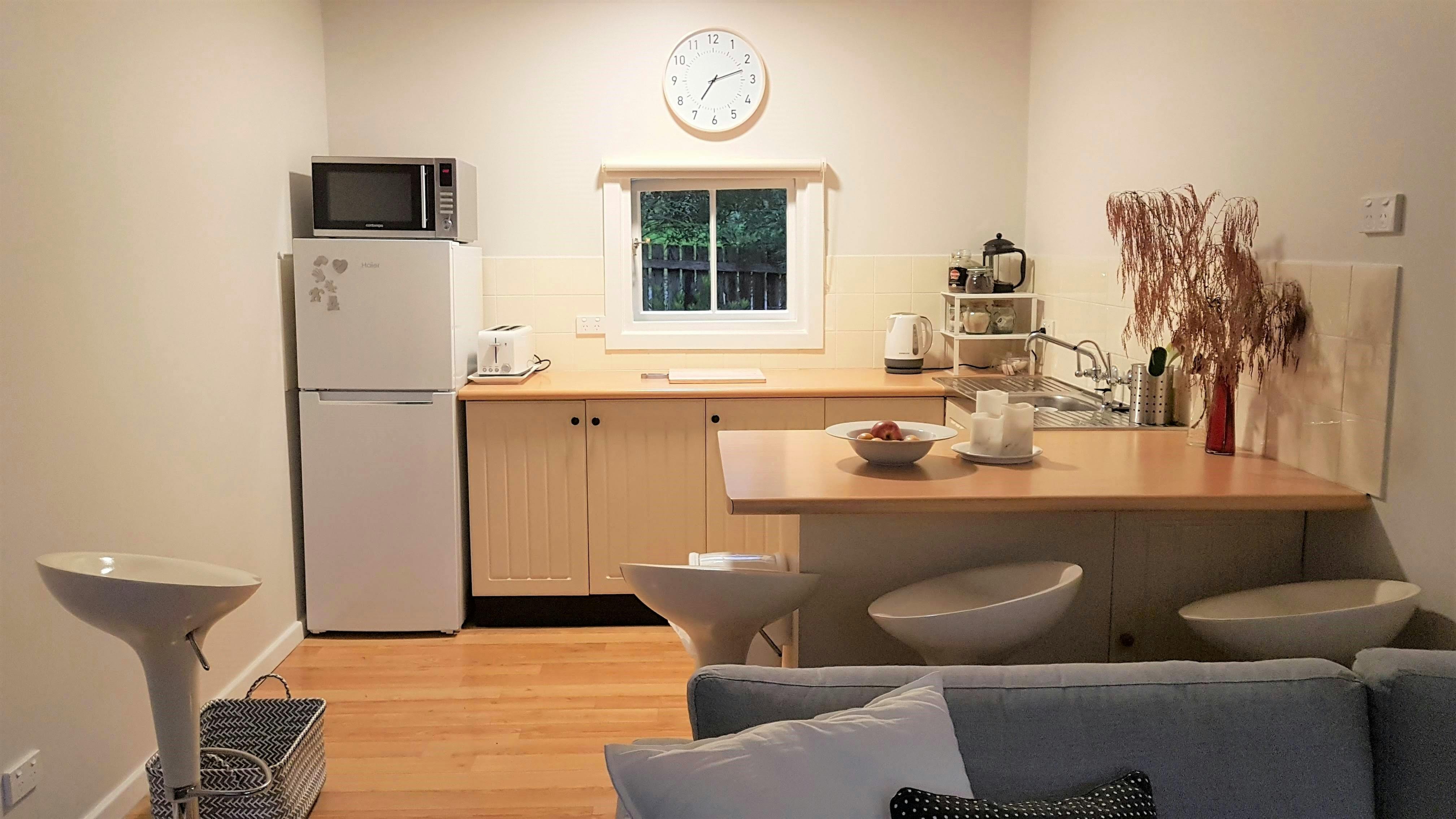 Mimosa Restful Retreat kitchen and dining areas