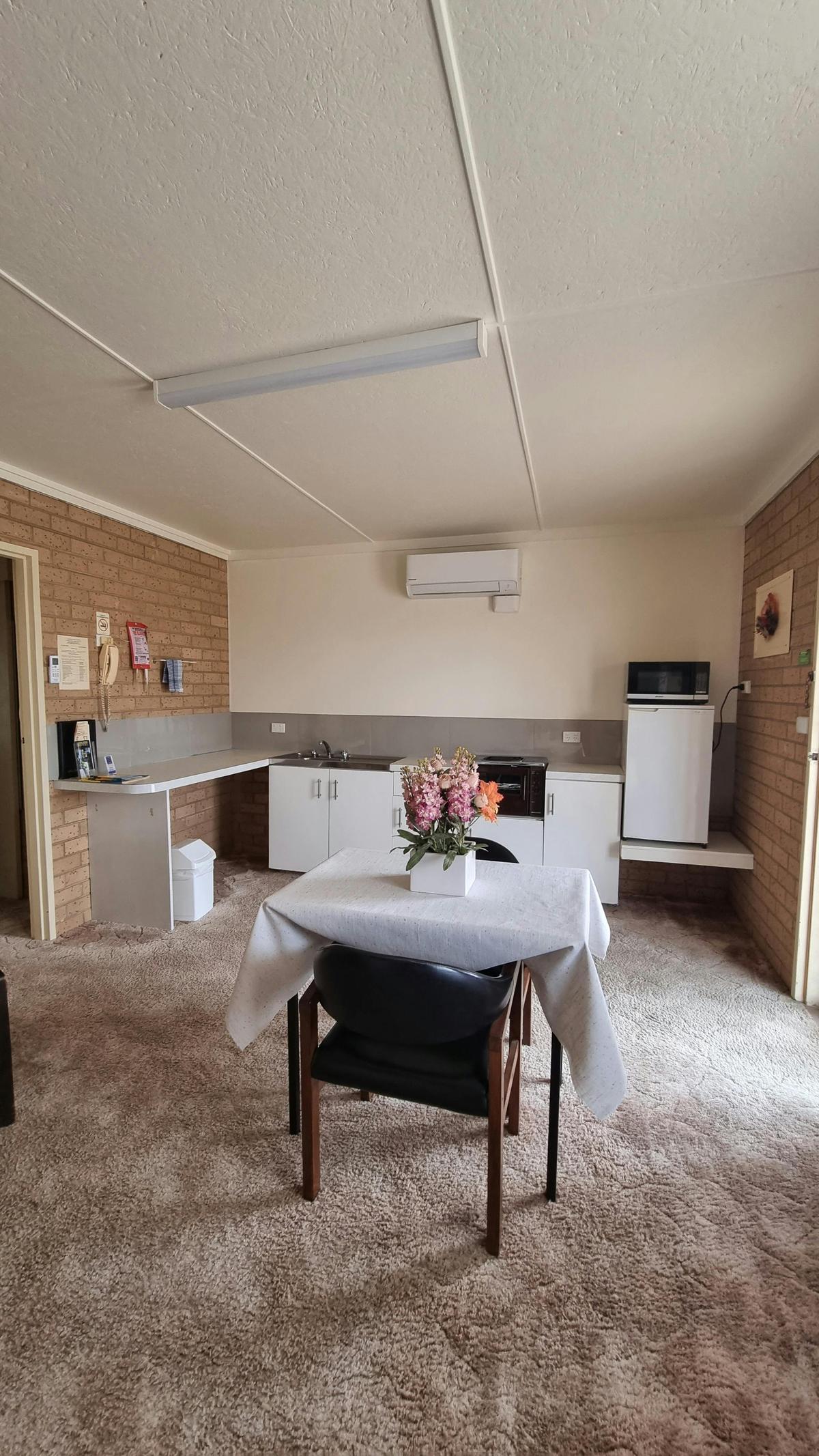 Kitchenette