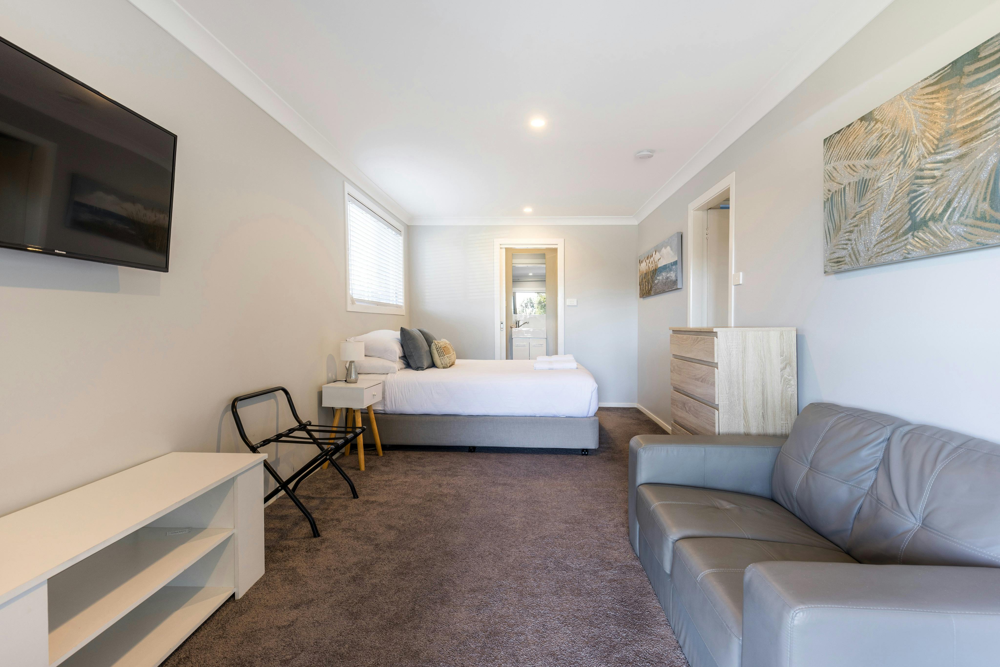 Downstairs bedroom retreat