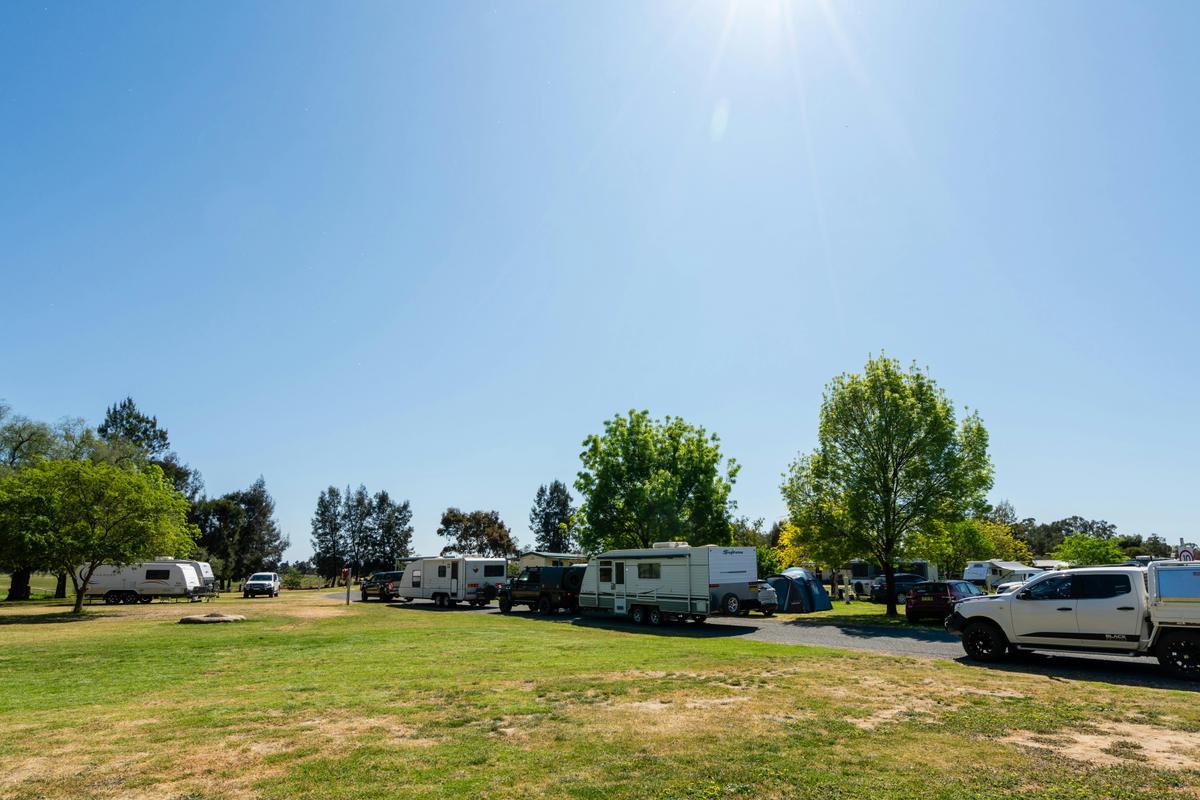 Lockhart Caravan Park