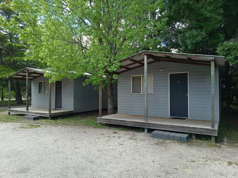 Deluxe 2 Bedroom Cabin