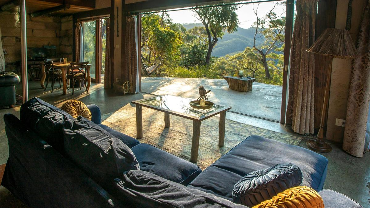 Dream Cabin Lounge View Sunset