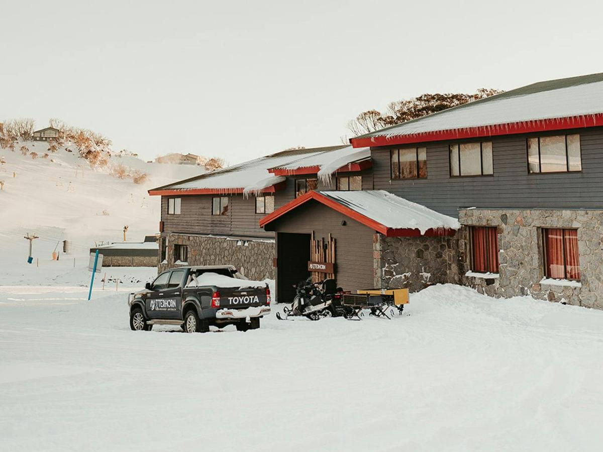 Matterhorn Lodge Front Valley View
