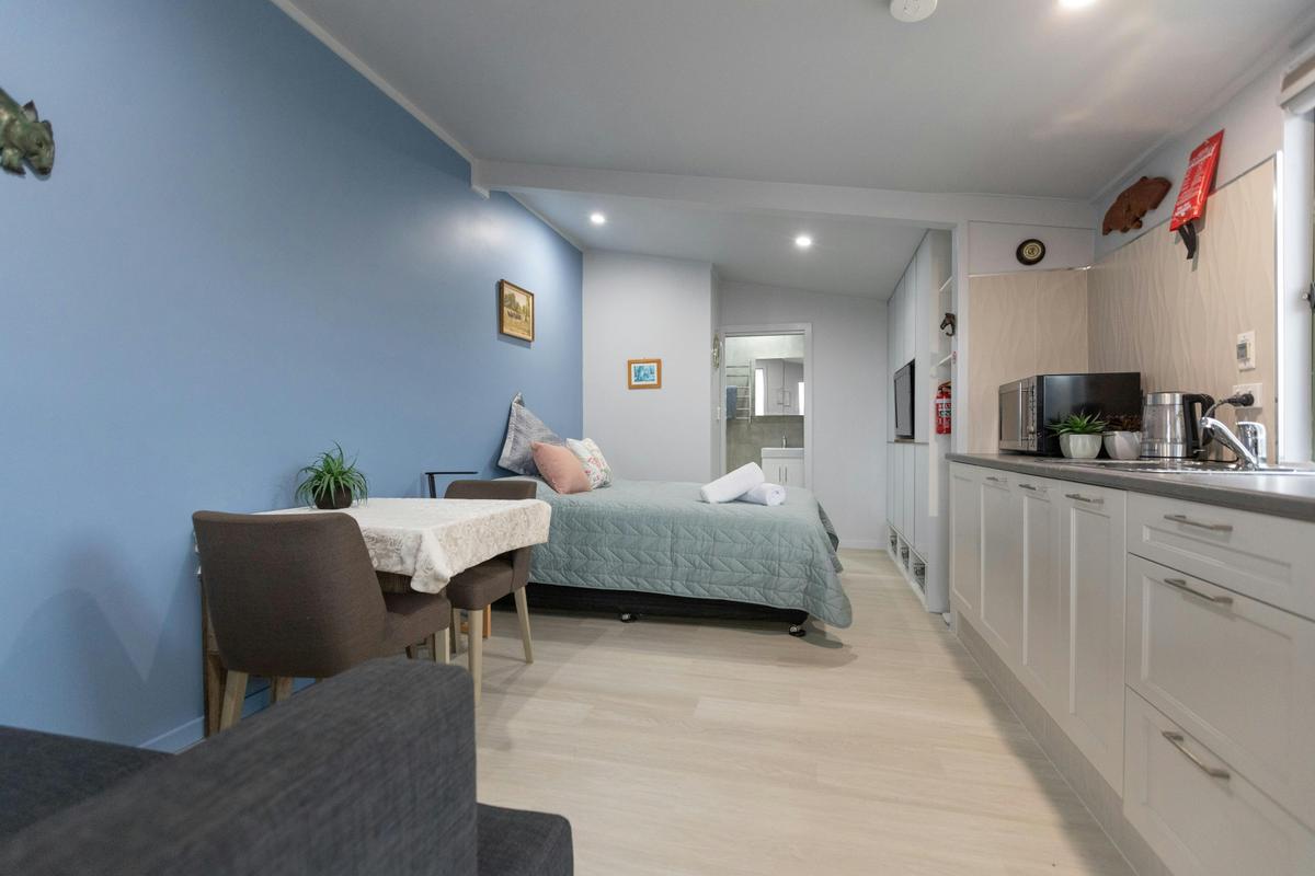 Room with kitchenette
