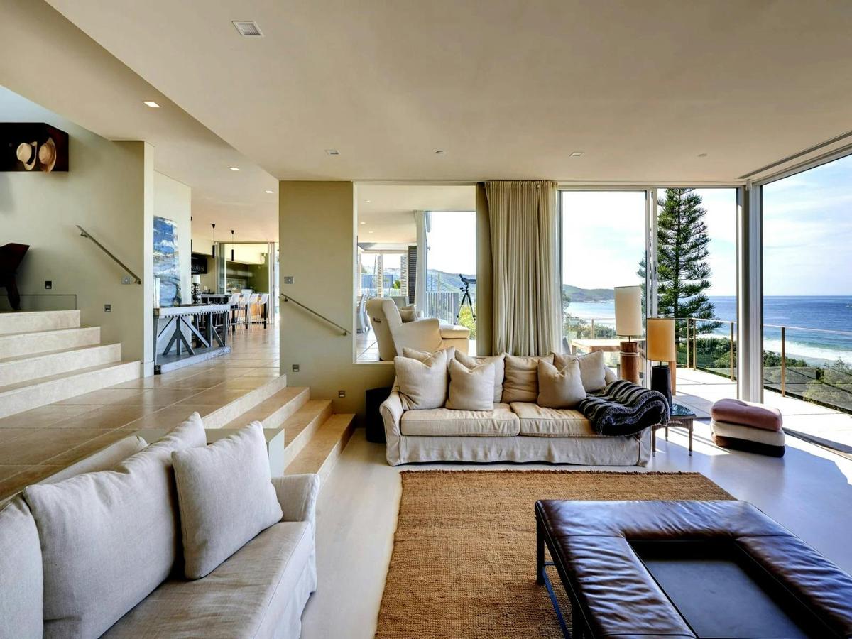 Cozy open plan living with scenic views