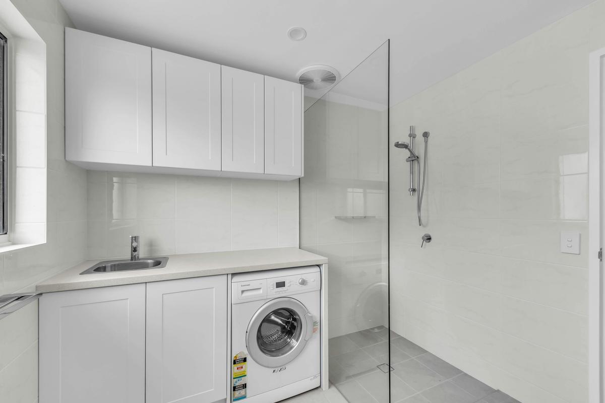 Bathroom/Laundry