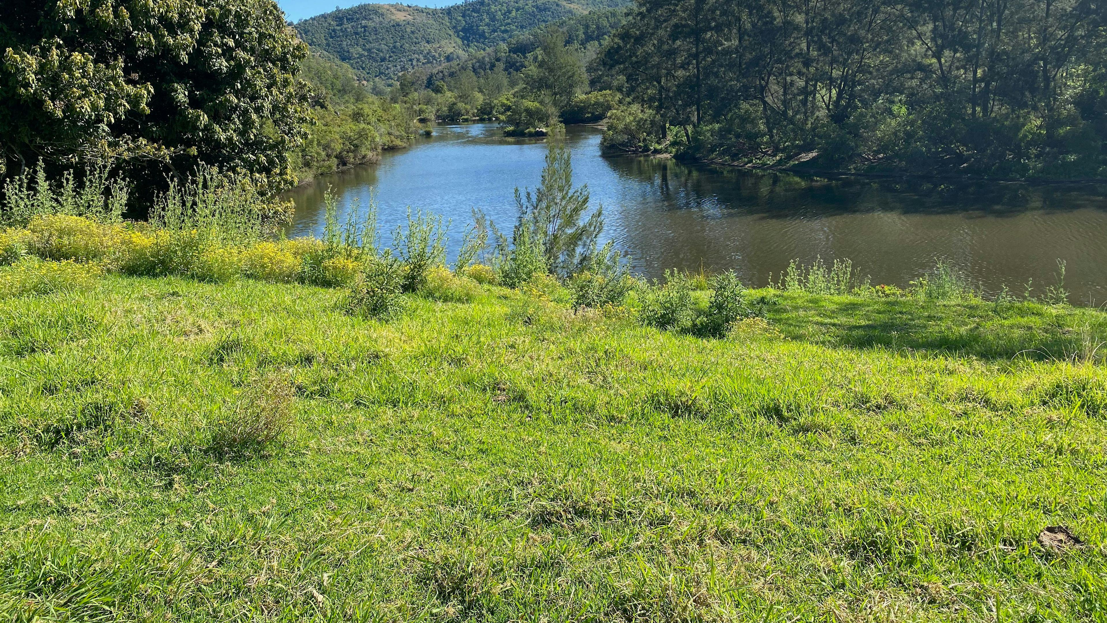 Knownrock Farm, Caffrey's Flat