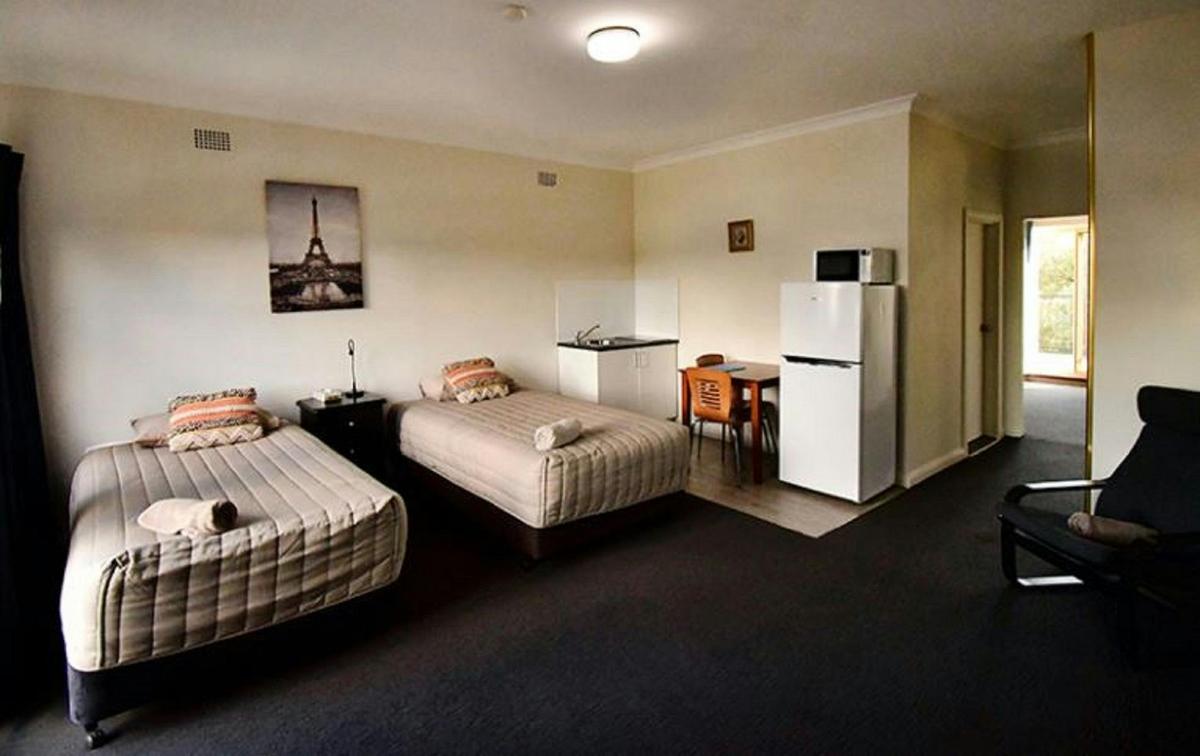 Memphis Motor Inn
