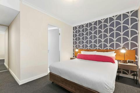 1 Bedroom Suite