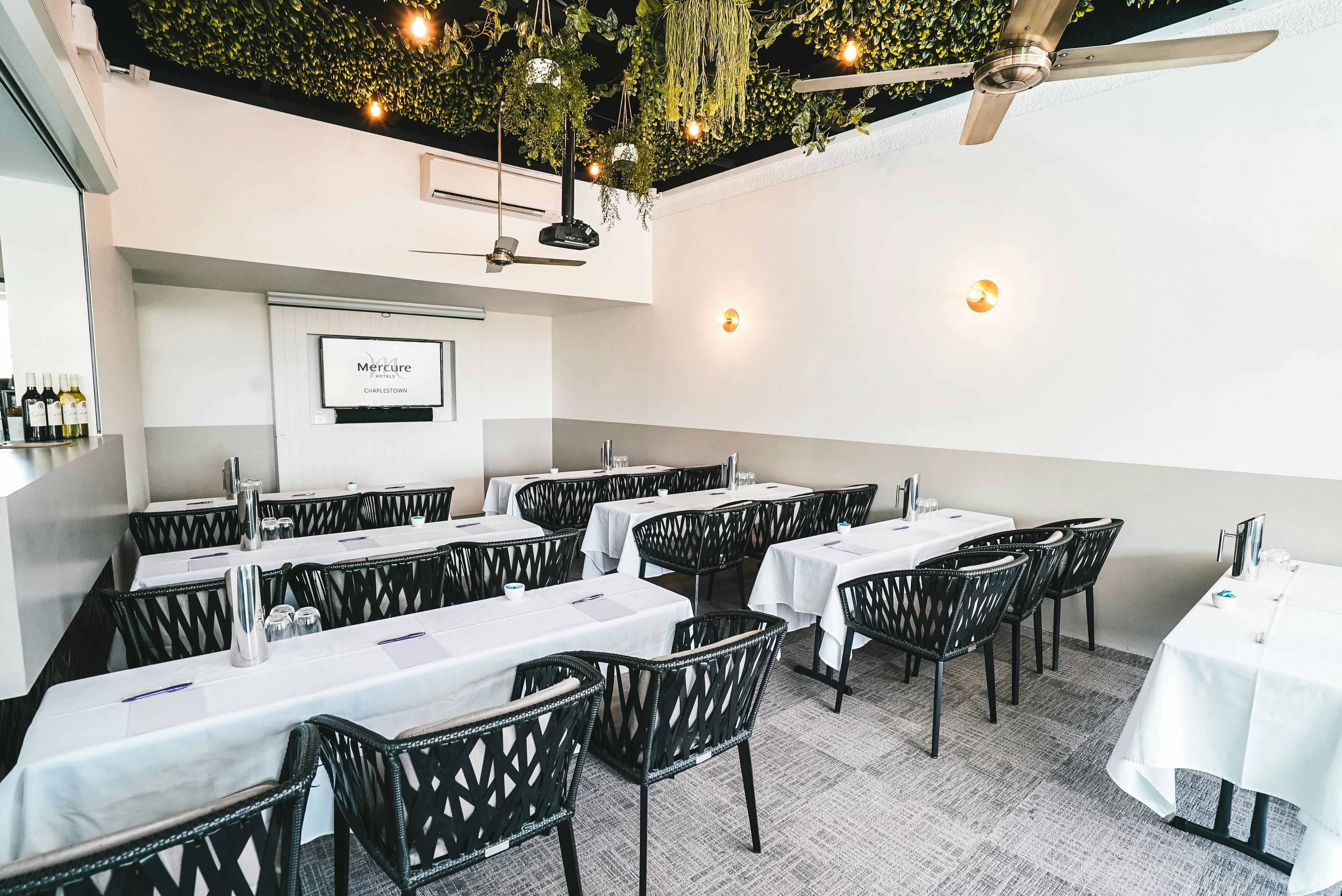 Function room, corporate events, Mercure Hotel Charlestown, Lake Macquarie, Newcastle