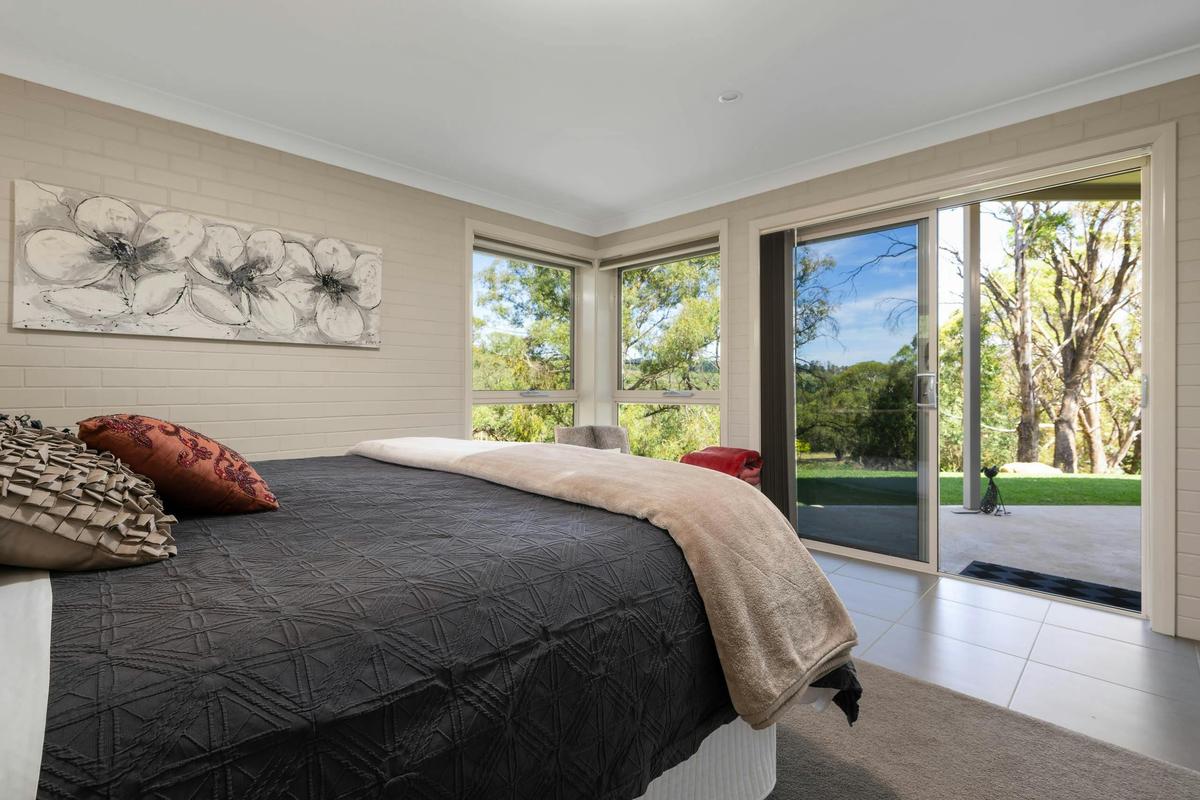 Lakeview Luxury Retreat