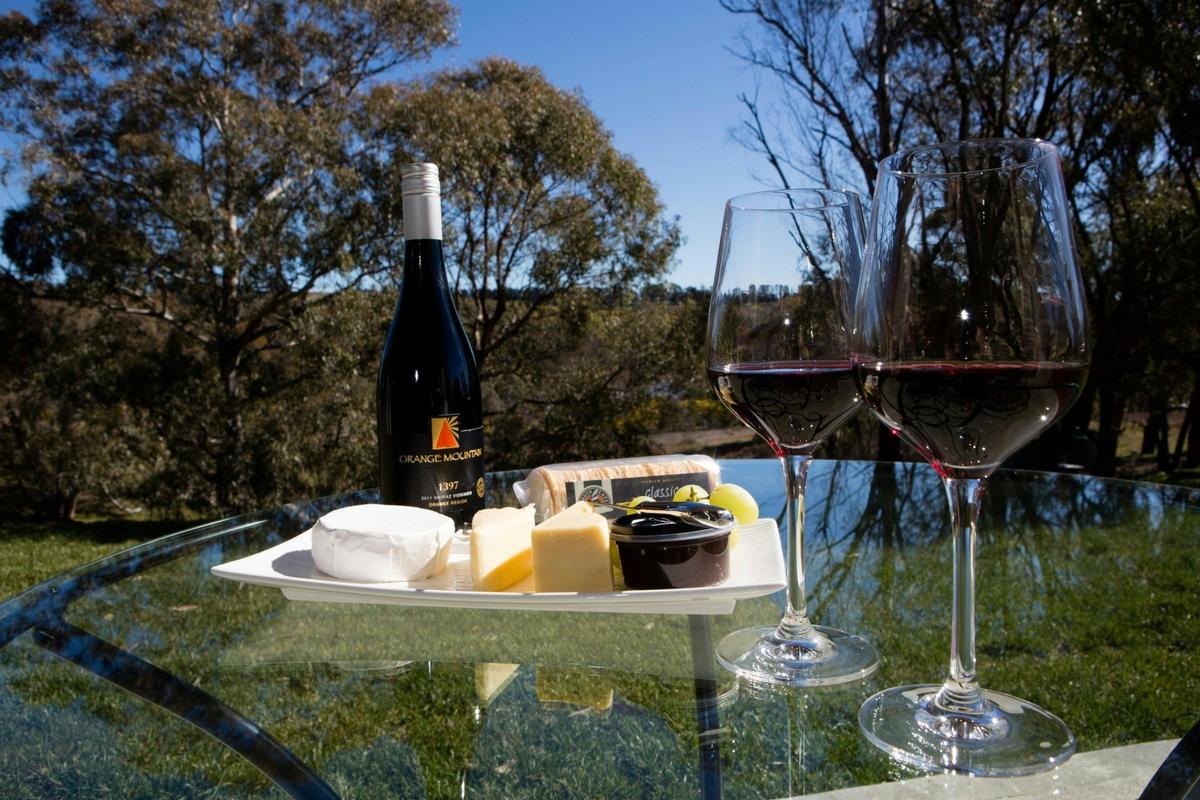 Wine and Cheese on arrival