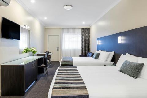 Mercure Goulburn