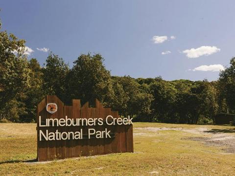 Limeburners Creek National Park sign. Photo: David Finnegan/DPIE
