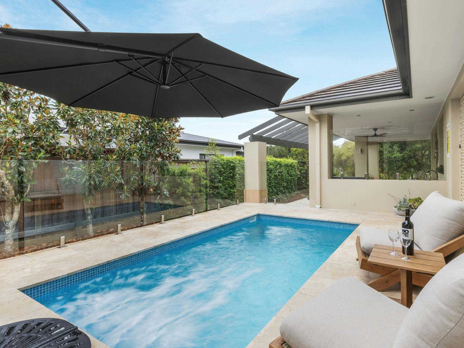 La Vita Hunter Valley Accommodation Pool Area