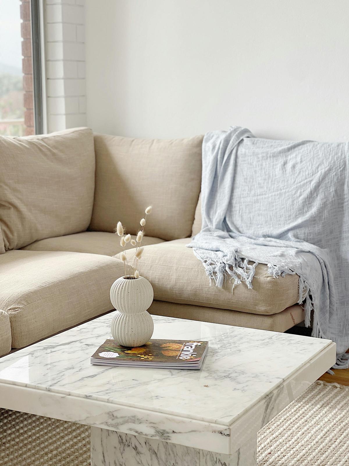 Lounge with coffee table