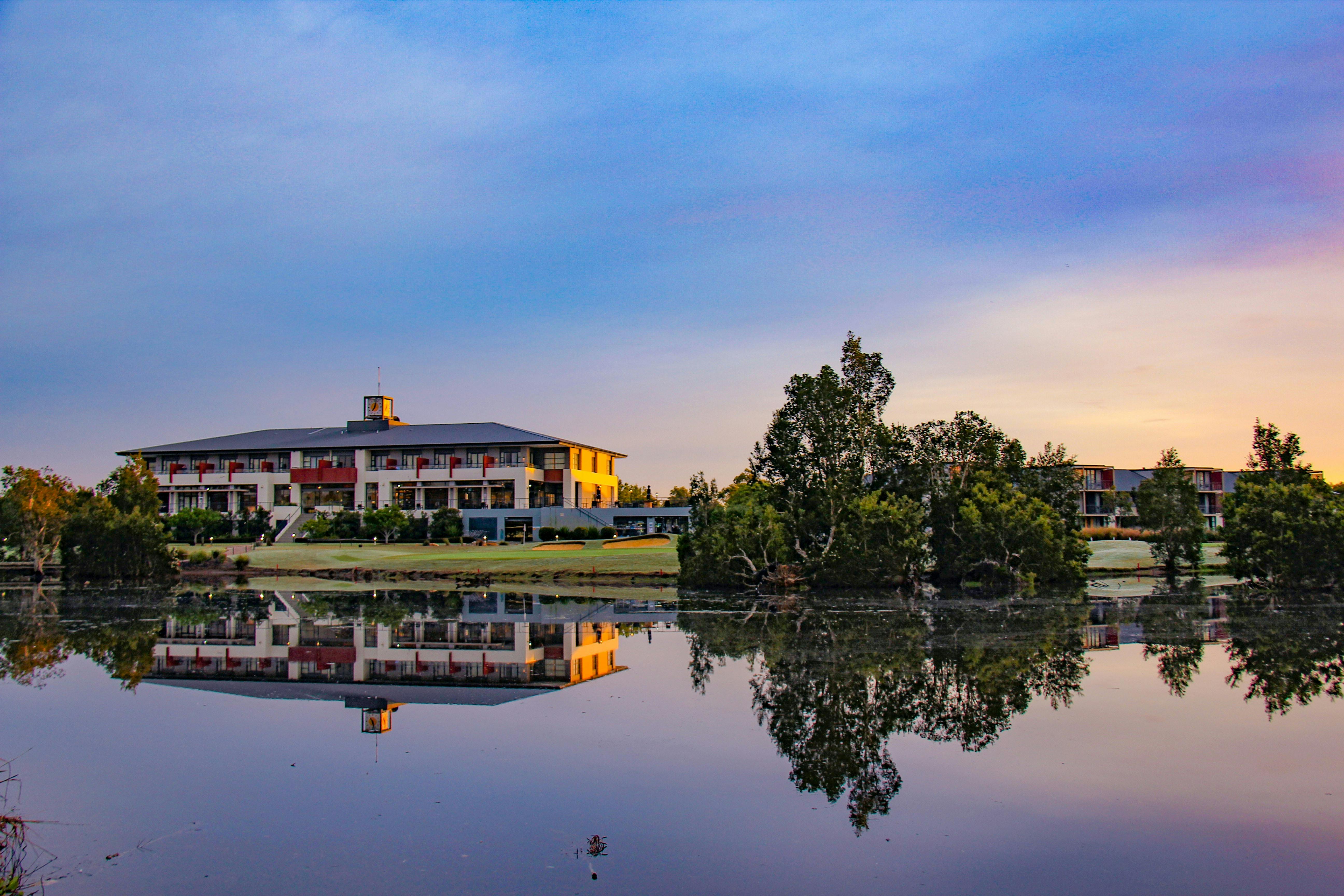 Mercure Kooindah Waters