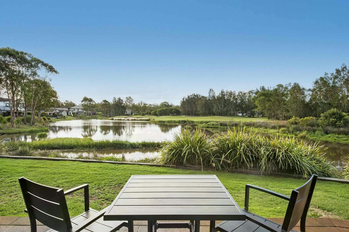 mercure kooindah waters resort outside patio view