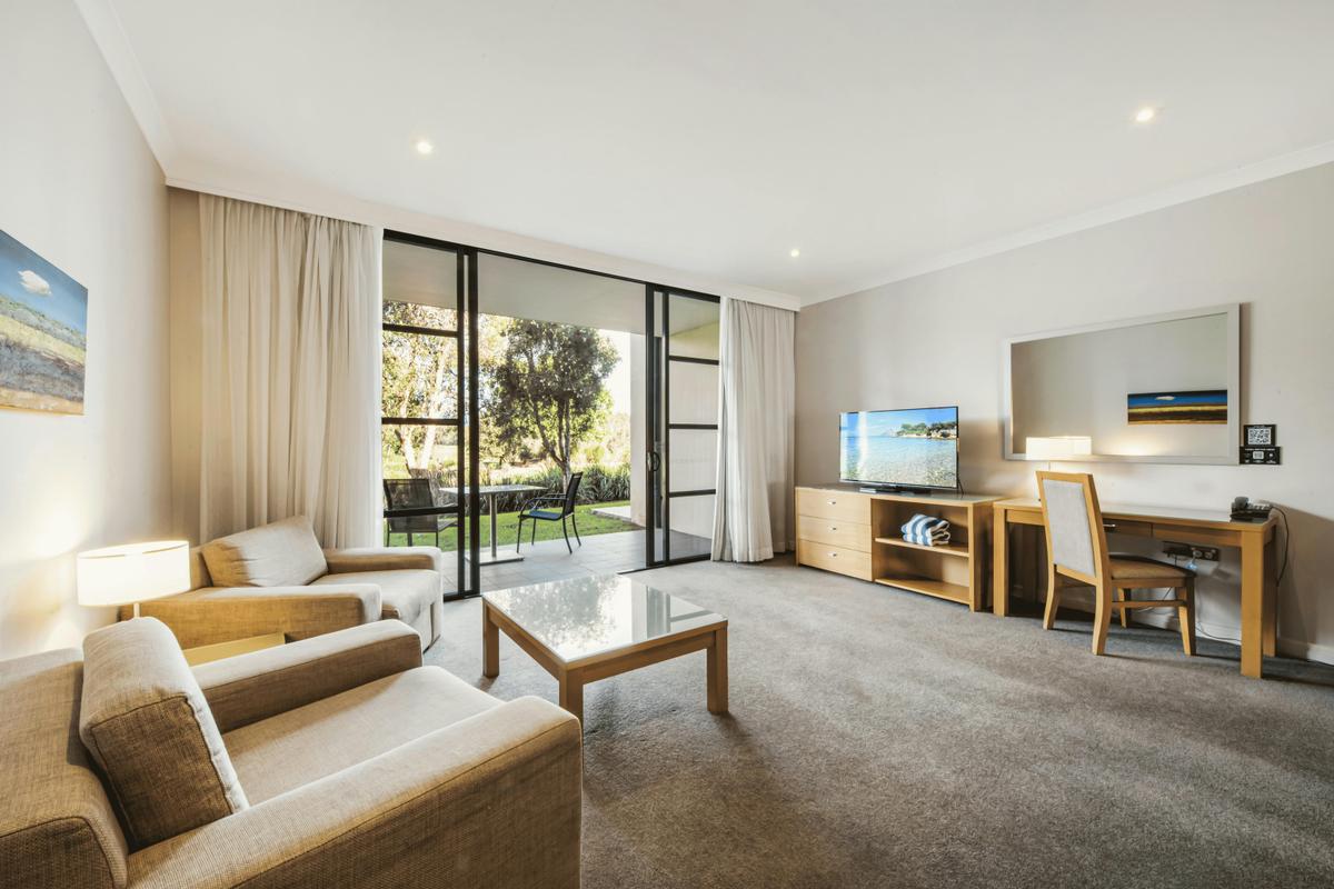 mercure kooindaj waters central coast resort view