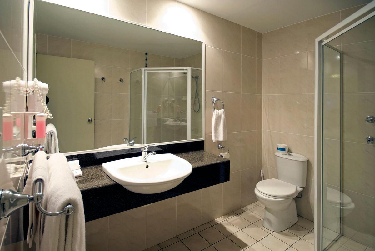 En-suite bathroom
