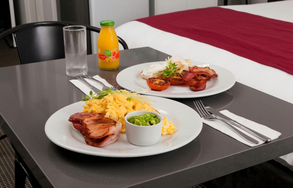 Hot Breakfast