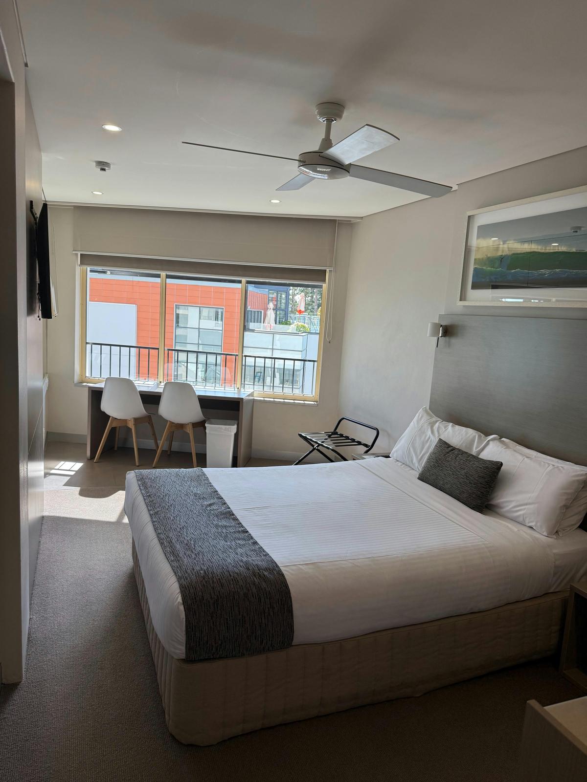 Beach View Queen Room