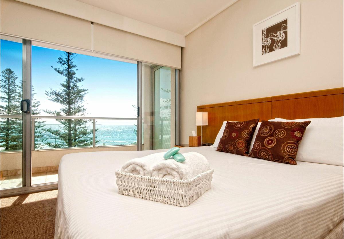 One Bedroom Ocean View Apartment