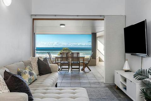 Lennox Holiday Apartments