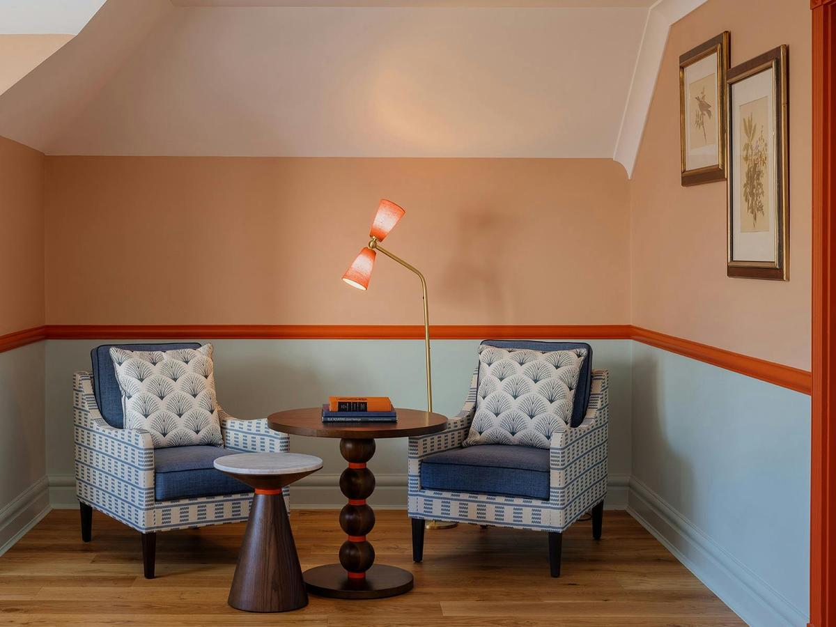 Executive King Valley View Suite